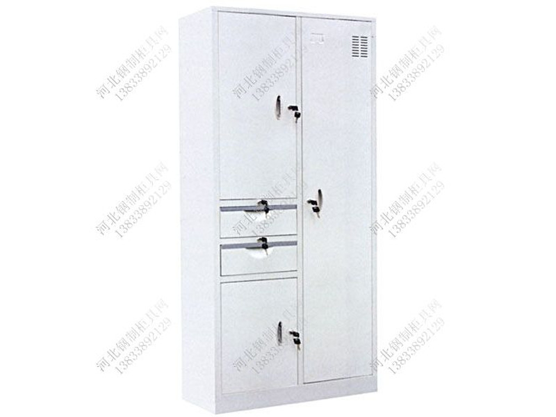 阿克蘇二屜三門更衣柜